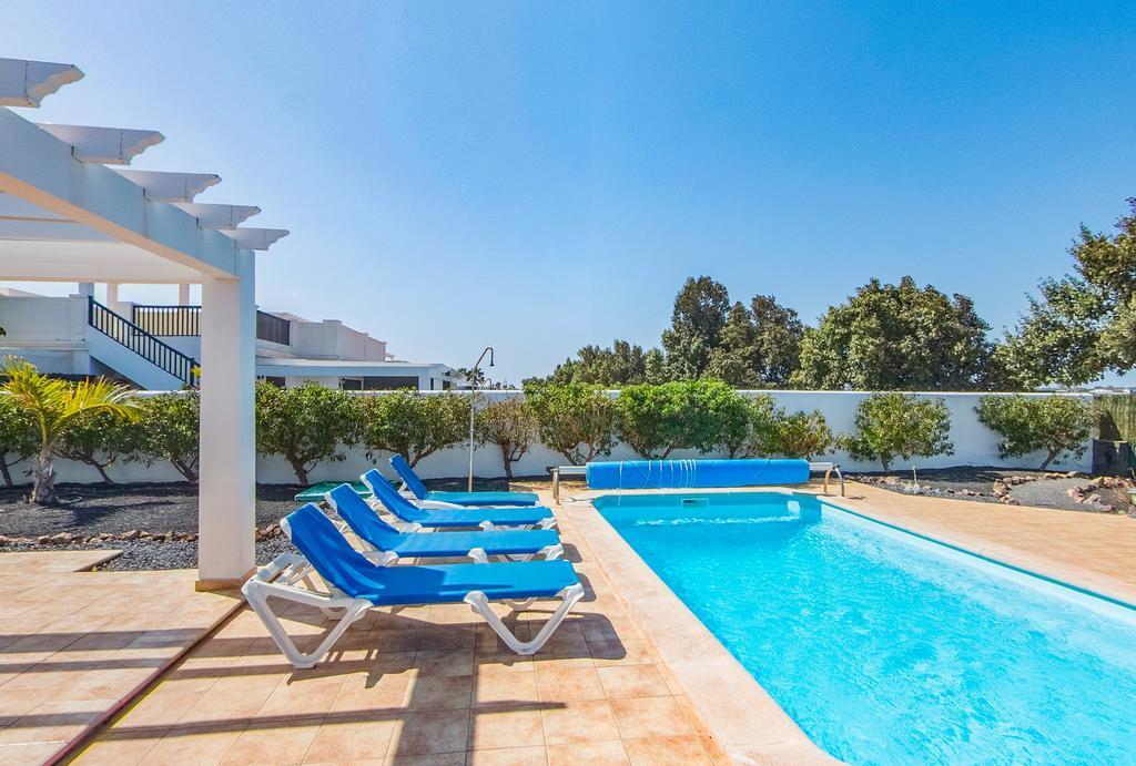 Villas Susaeta Playa Blanca  Exteriör bild