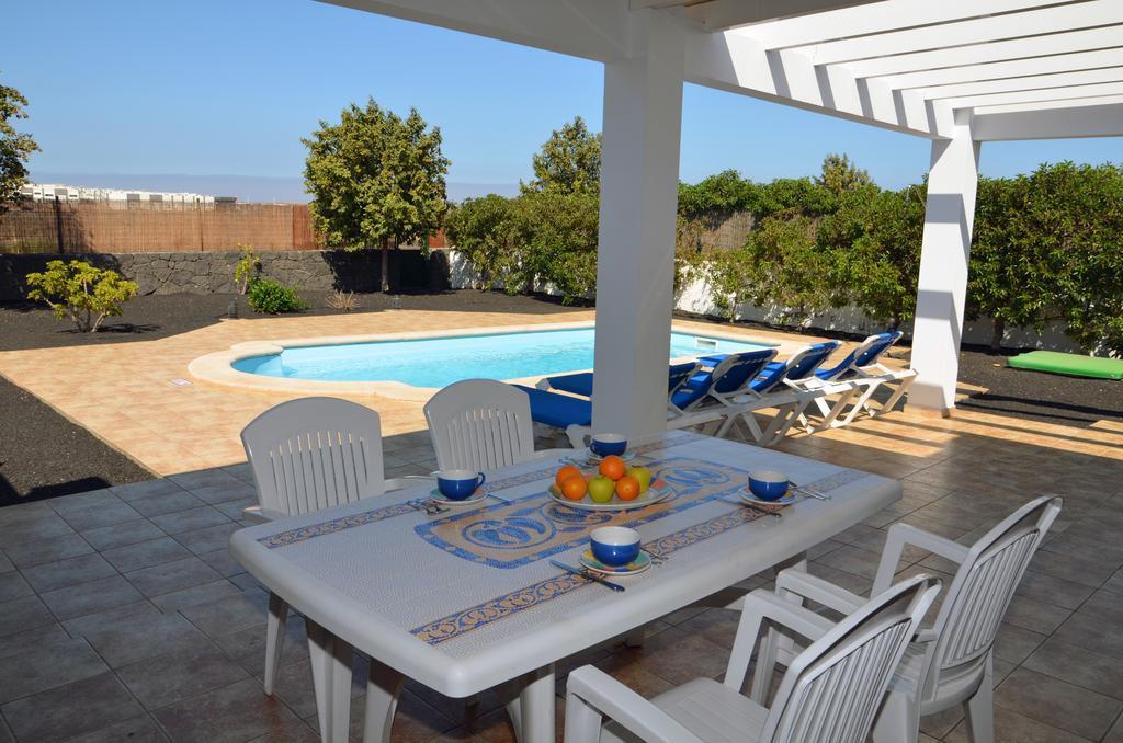 Villas Susaeta Playa Blanca  Exteriör bild