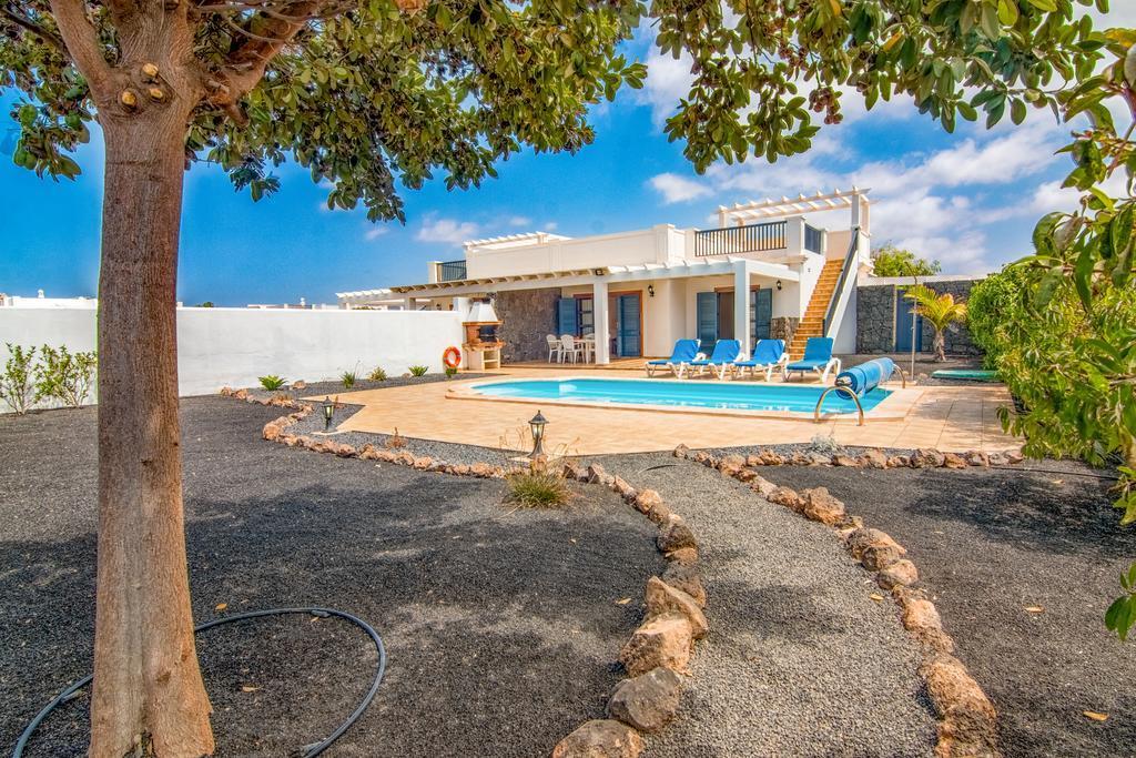 Villas Susaeta Playa Blanca  Exteriör bild